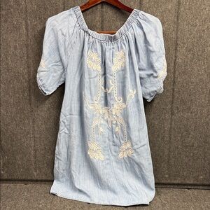 easel Light Blue Embroidered Midi Dress